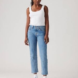 Levi’s Wedgie Straight